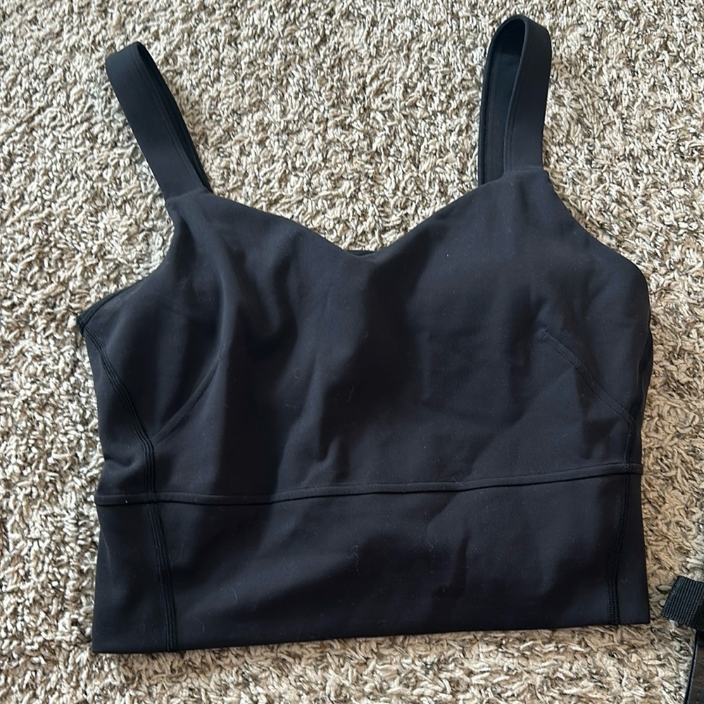 Lululemon Wunder train tank